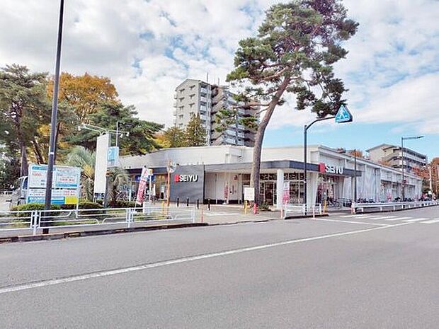 西友ひばりが丘団地店(約680m)