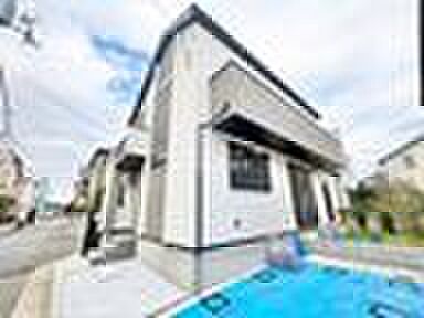 【現地外観写真】ひとたび扉を開けばそこに待っているのは上質な空間とマイホームでの新生活をイメージさせる優雅なひととき。「この家なら…」ではなく「ここに住みたい♪」と思う感動をお届けいたします。