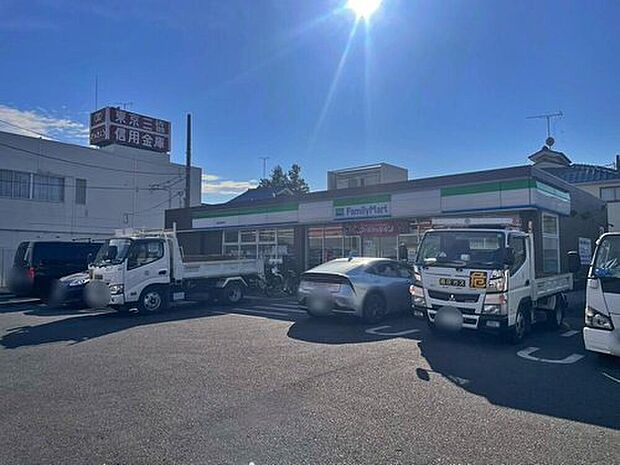 ファミリーマート西東京泉町店(約210m)