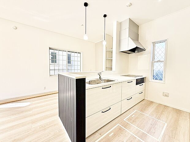 ■会話が深まる対面キッチン！家族との会話がはずみます！  