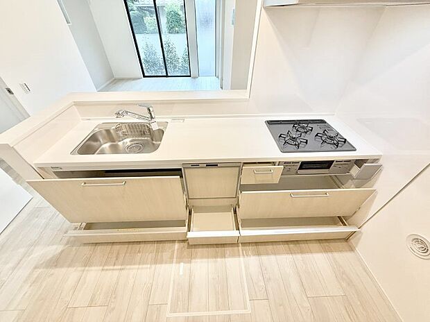 ■家族の絆を深める、温もりのあるキッチン