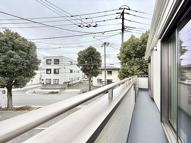 お洗濯物がよく乾く陽当たり良好のバルコニーです！