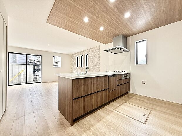 ■会話が深まる対面キッチン！家族との会話がはずみます！  