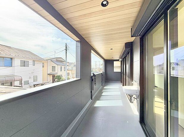 ■ 朝のコーヒーや夜の星空を楽しむ、癒しの場所