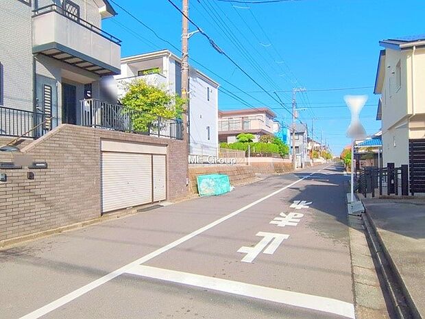 前面道路広々