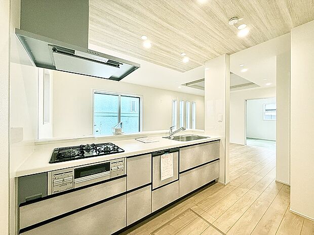 ■料理がもっと楽しくなる、快適なキッチン空間