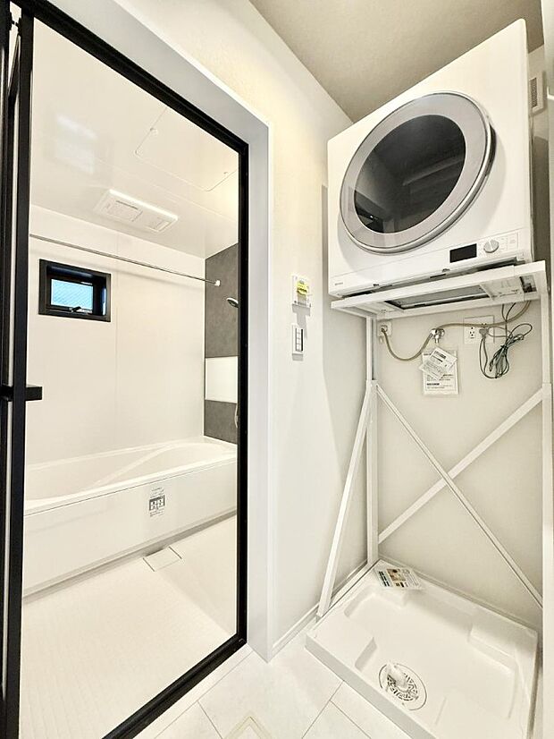 ■パワフルな温風で選択物を乾燥させるため、家事の時短に役立ちます。