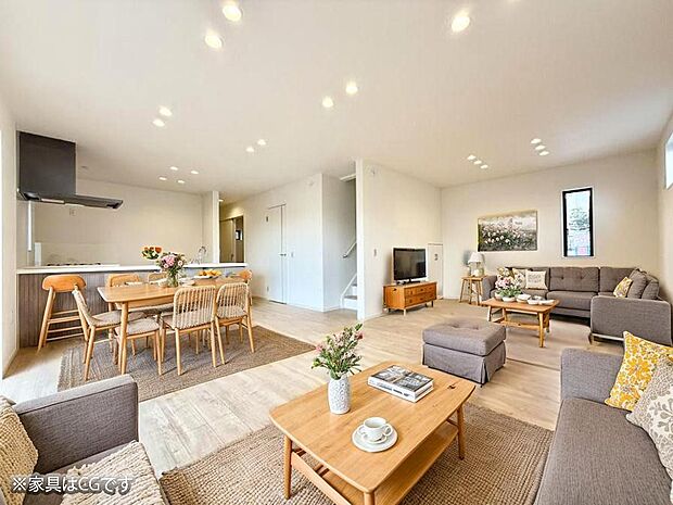 ■くつろぎと笑顔が集まる、心温まるリビング