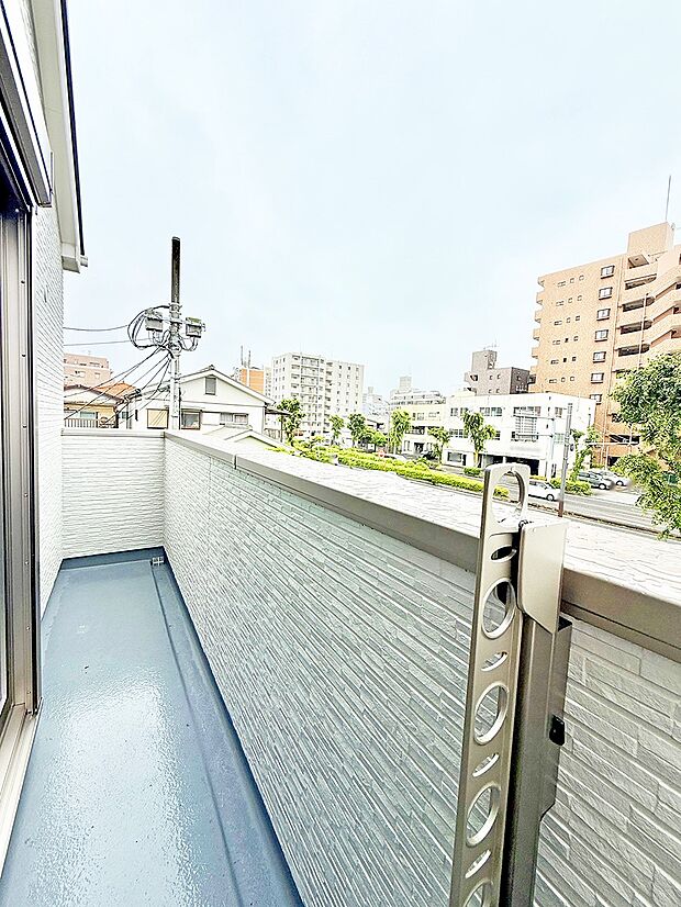 ■ 季節の移ろいを感じられる開放的な空間です