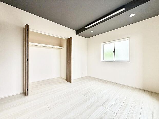 1号棟 ■窓の配置や通気性の良い設計で部屋の空気がこもらず、常に新鮮な空気が流れます