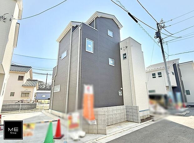 【現地外観写真】7号棟 ■暮らしを豊かにする充実した仕様設備で快適に