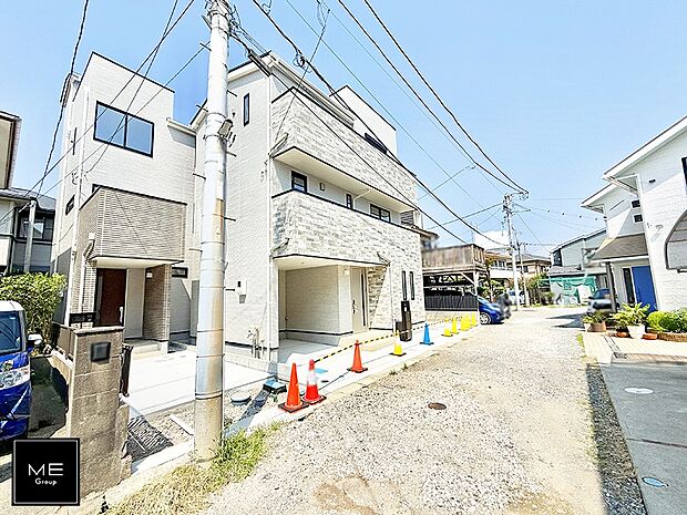 【前面道路含む現地写真】■この道を歩けば、毎日が少し特別になる