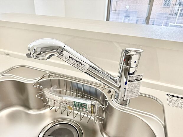 【浄水器】■不純物をしっかり除去して安心して飲めます