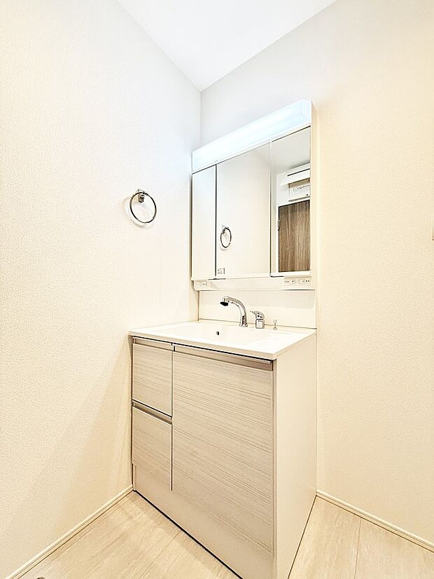 【洗面台・洗面所】■清潔感があり、気持ちよく使えます