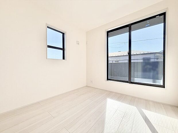 【洋室】■優雅で穏やかな時間が流れる空間