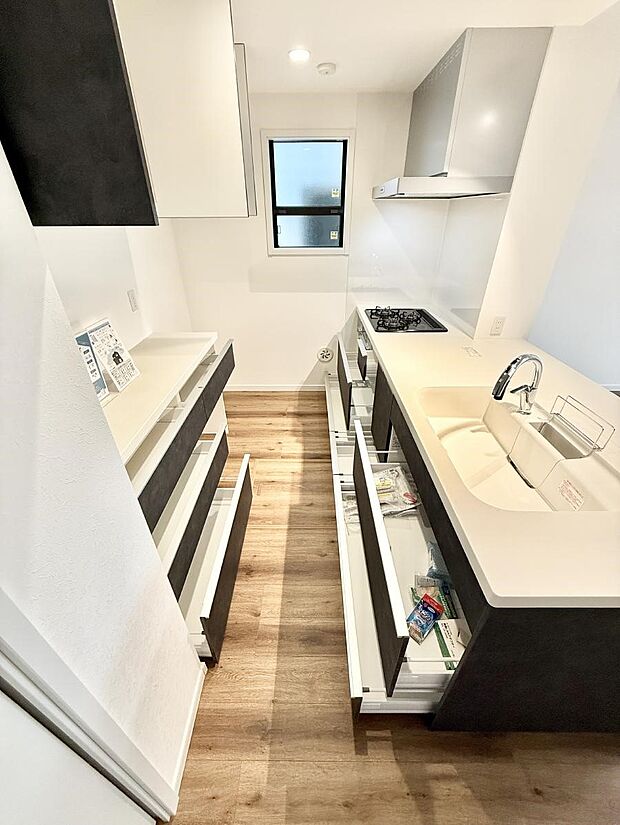 【キッチン】■料理がもっと楽しくなる、快適なキッチン空間