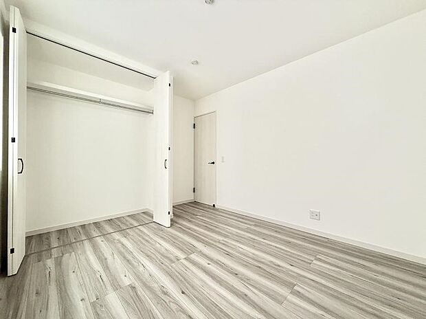 【洋室】■優雅で穏やかな時間が流れる空間