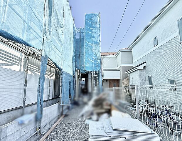 【現地外観写真】■家族みんなが笑顔で過ごせる、安心感のある住まい