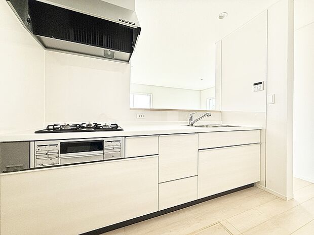 【キッチン】■シンプルで機能的、毎日使いやすいキッチン