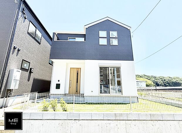 【現地外観写真】■暮らしを豊かにする充実した仕様設備で快適に