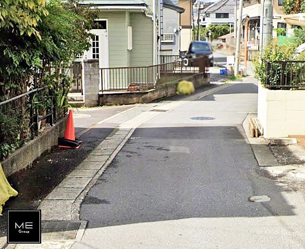 【前面道路含む現地写真】前面道路広々