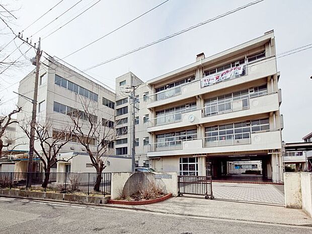 横浜市立今宿中学校（約1,100m・徒歩14分）