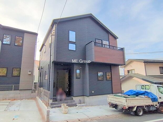 【現地外観写真】■暮らしを豊かにする充実した仕様設備で快適に