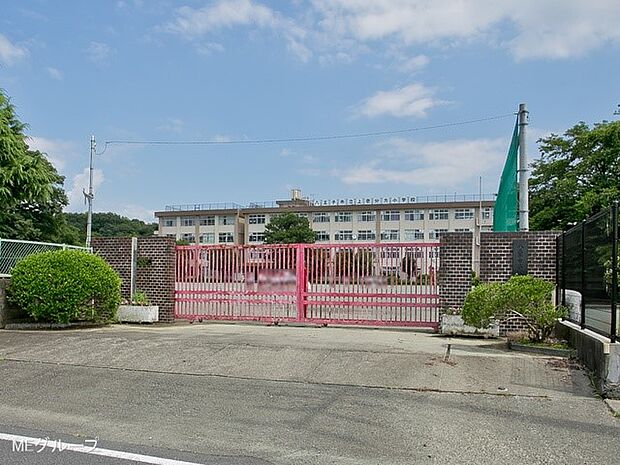 八王子市立上壱分方小学校（約1,301m・徒歩17分）
