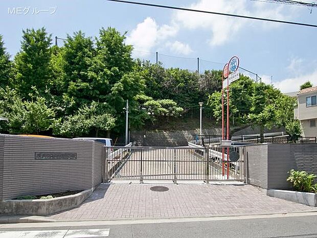 横浜市立上の宮中学校(約1,000m・徒歩13分)