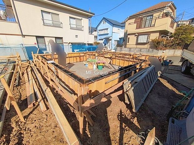 【現地外観写真】■家族みんなが笑顔で過ごせる、安心感のある住まい