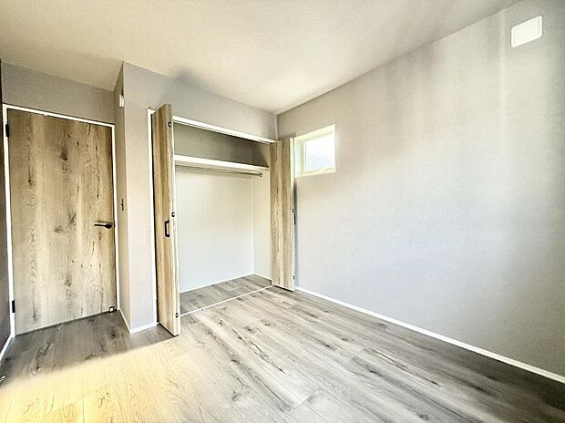 【洋室】■優雅で穏やかな時間が流れる空間