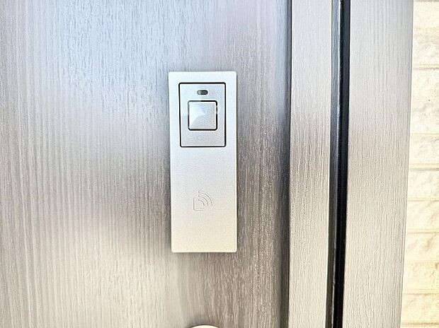 【スマートキー】■鍵を取り出さずに便利に操作できて快適
