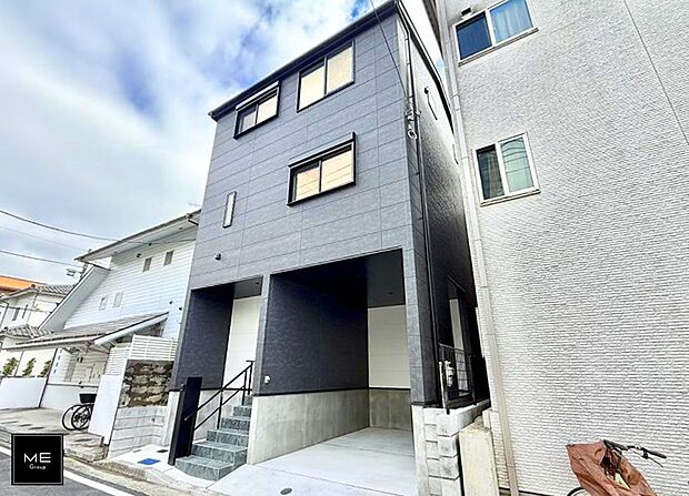 【現地外観写真】■新しい暮らしが始まる場所で、家族の絆を深める