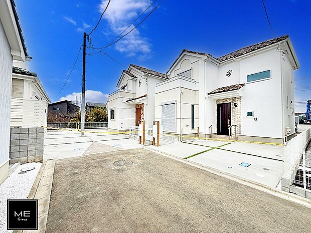 【現地外観写真】■家族みんなが笑顔で過ごせる、安心感のある住まい