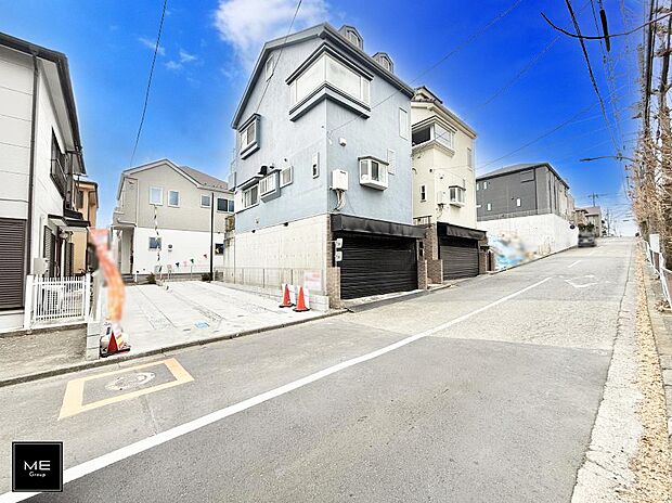 【前面道路含む現地写真】■優雅なラインが、毎日を引き立てます