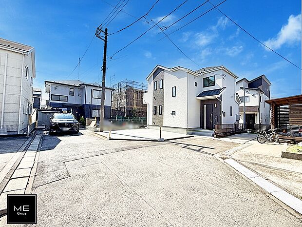 【前面道路含む現地写真】■新しい時代の息吹を感じる、心地よい環境