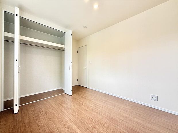 【子供部屋】■自分の好みに合わせたインテリアを整えやすく個性を反映できる場所です