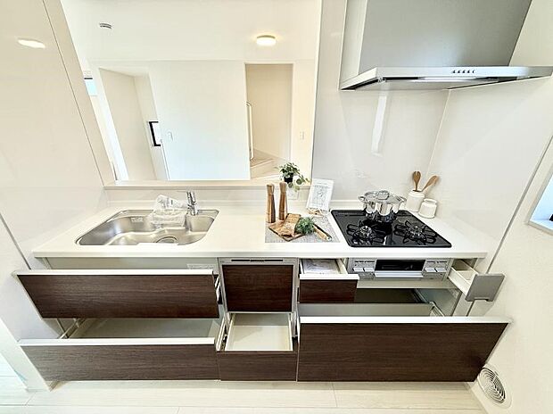 【キッチン】■料理がもっと楽しくなる、快適なキッチン空間