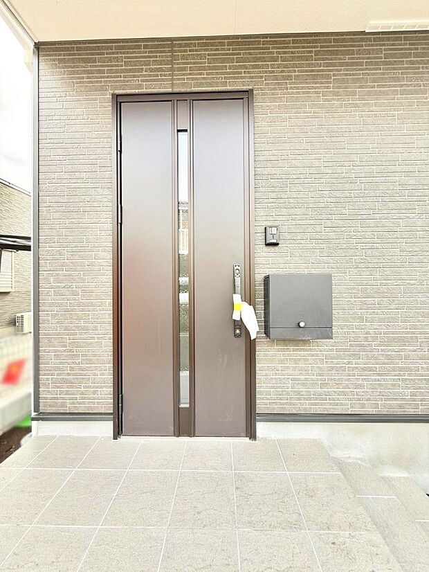 【玄関】玄関はお家の顔！おしゃれな玄関アプローチでお客様をお迎え！  