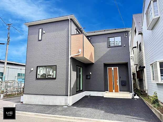 【現地外観写真】■暮らしを豊かにする充実した仕様設備で快適に