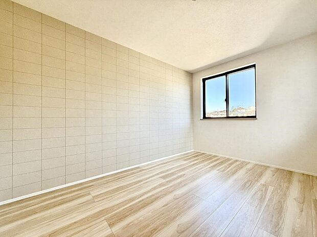 【子供部屋】■陽射しが差し込む暖かいお部屋