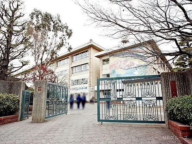 川崎市立有馬中学校(約1,600m・徒歩20分)