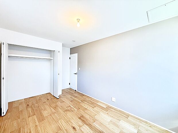 【子供部屋】■家具やレイアウトを自由に配置できるため使い勝手が良く快適に過ごせます