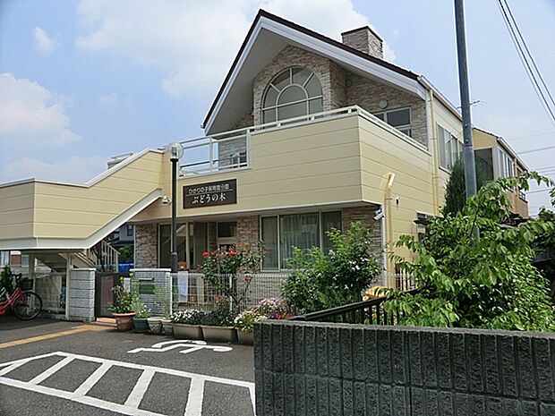 ひかりの子保育園（約700m・徒歩9分）