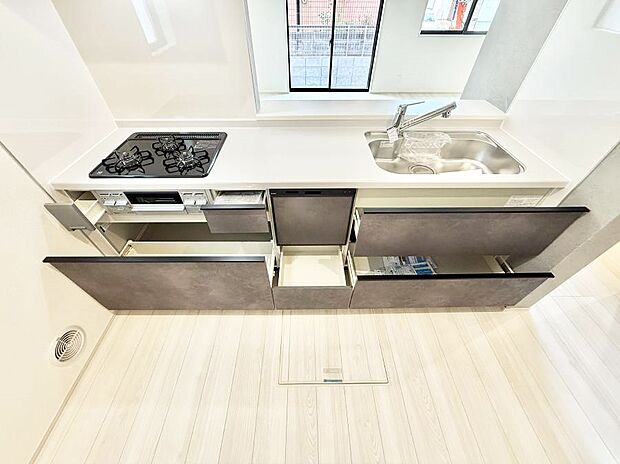 【キッチン】■料理がもっと楽しくなる、快適なキッチン空間