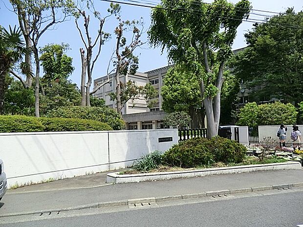 藤沢市立大清水中学校(約1,100m)