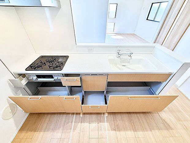 【キッチン】■アイデア広がる、クリエイティブな料理空間