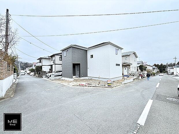 【前面道路含む現地写真】■新しい住まい、街の新しい風景