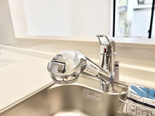 【浄水器】■清潔でおいしい水を手軽に供給してくれます