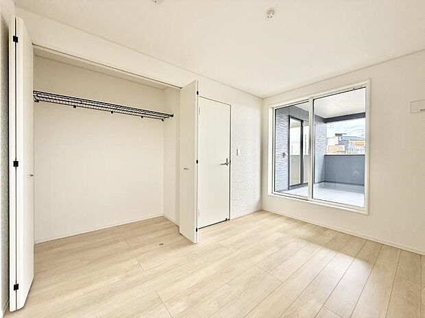 【子供部屋】■広いクローゼット、収納は多い方が嬉しいですね！  